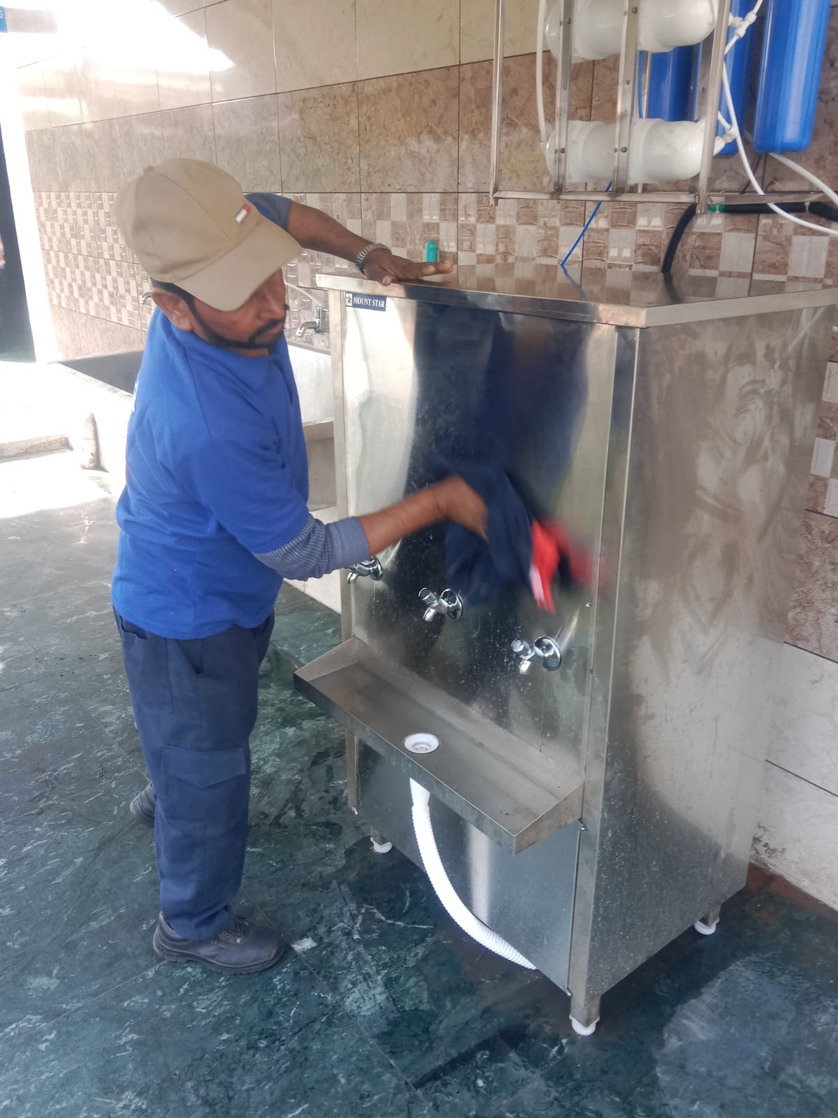 Housekeeping work photo